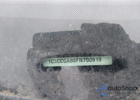 2015 Chrysler 200 Limited z USA, uszkodzony, nr VIN 1C3CCCAB8FN700919